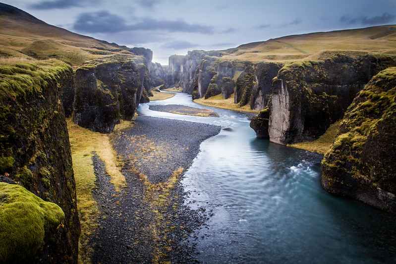 Fjaðrárgljúfur Canyon